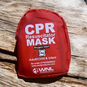 WNL CPR Resuscitator Mask Oxygen Inlet  Adult Child & Infant